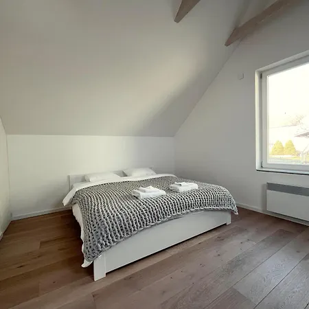 U Ervina - Moderni Nad Tradicnim Sklepem Tatil Evi Vrbice
