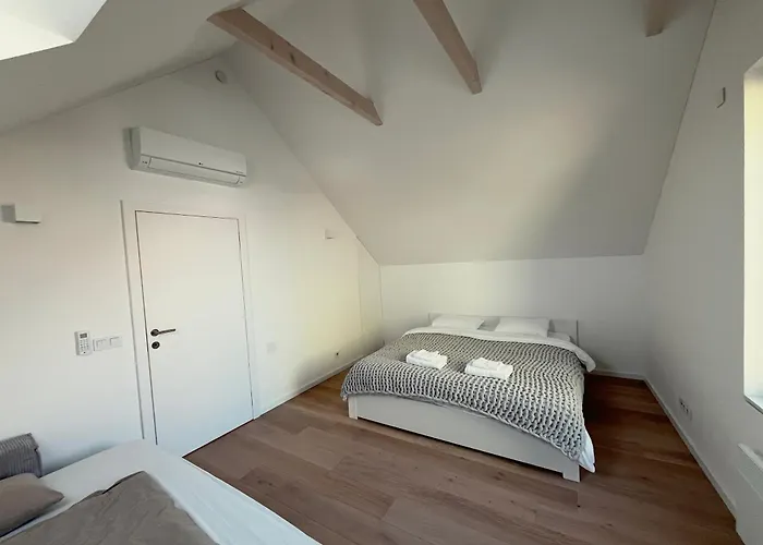 Ferienhaus U Ervina - Moderni Nad Tradicnim Sklepem Vrbice